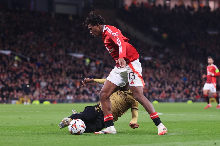 OD体育入口-多古谈阿莫林343阵型：阵型本身不是核心因素，3-4-3能动态调整